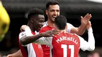 Arsenal hunde a Ipswich y evita una jornada más el título del Liverpool