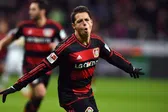 Javier “Chicharito” Hernández elige al mejor delantero de la historia de la Europa League