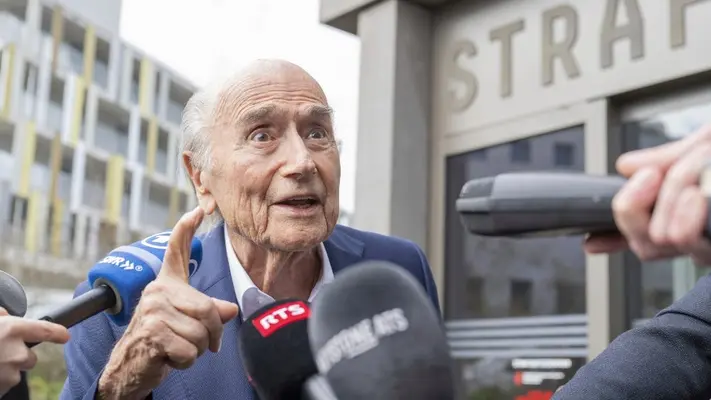 Joseph Blatter y Michel Platini, absueltos en 2do juicio por irregularidades financieras en la FIFA