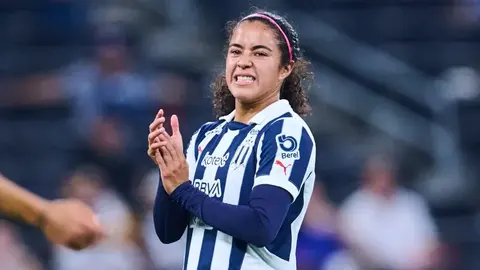 Comisión Disciplinaria suspende temporalmente a Diana García por lesión de Jacqueline Ovalle