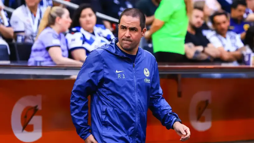 André Jardine acerca de la multipropiedad: "No me parece correcto tener dos equipos"