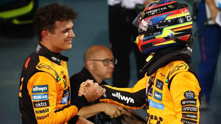 Con Norris y Piastri, McLaren se enfrenta a un problema similar al que tuvo Red Bull con Verstappen y Checo