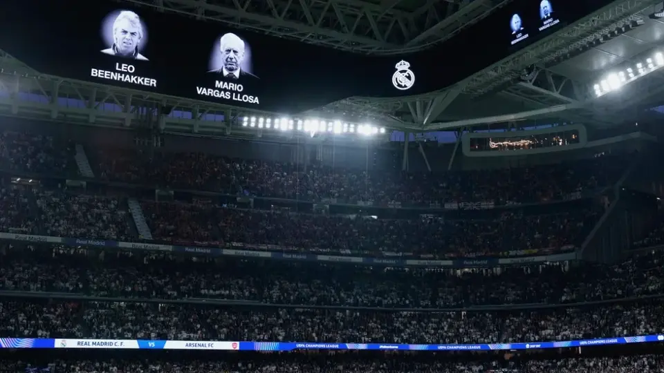 Real Madrid y Arsenal guardaron minuto de silencio por Leo Beenhakker en Champions League