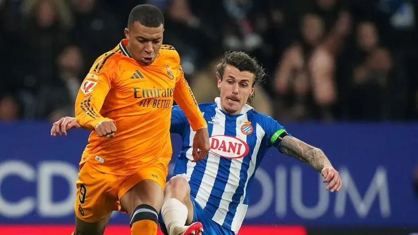 Real Madrid va a Tribunales para obtener los videos del VAR tras la falta hacia Mbappé