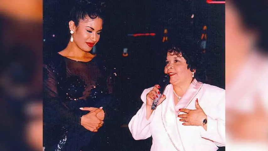 Yolanda Saldívar fue quien asesinó a Selena en marzo de 1995. | X