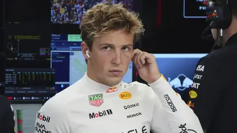 Helmut Marko critica el rendimiento de Liam Lawson y deja abierta la puerta a un posible cambio