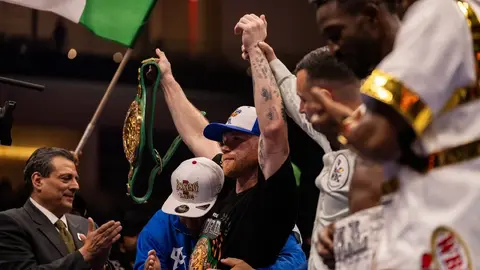 Eddie Hearn asegura que Canelo Álvarez se tiene que retirar: “Crawford será su última pelea”