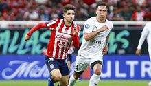 Isaác Brizuela acepta que enfrentar tres veces a América puede generar estrés en Chivas