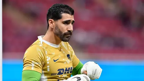 Gil Alcalá comete grave error en el partido de Atlético La Paz vs Alebrijes