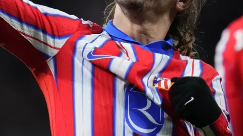 Jugador de la filial del Atlético de Madrid, escupió y agredió a rival que se encontraba en el suelo