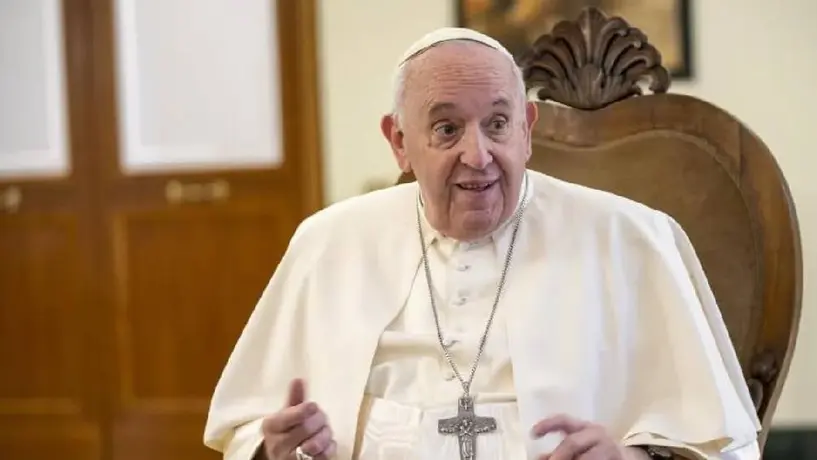 Papa Francisco pide el fin de los conflictos armados desde el hospital en Roma