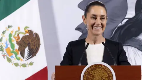 Claudia Sheinbaum explica la llamada de agradecimiento a Trump por la cancelación de aranceles