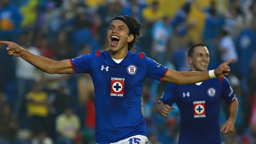 'Jerry' Flores revela que pidió a Miguel Herrera que lo llevara a América