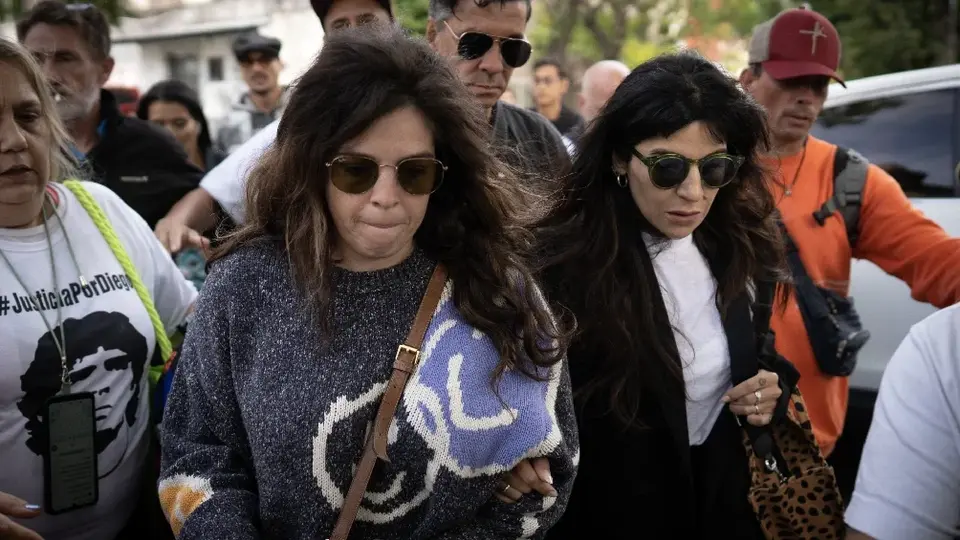 “Se pudo evitar su muerte”: Hija de Maradona declara tras juicio