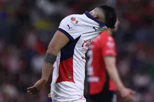 Álvaro Morales se burla de Chivas por Domenec Torrent: "Te vieron la cara, eres el hazmerreír"