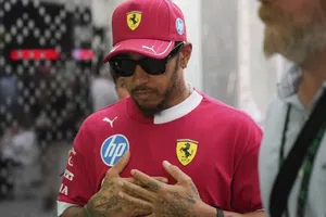 Vasseur respalda a Lewis Hamilton tras inicio complicado con Ferrari