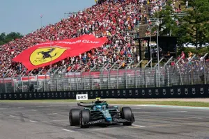 Fernando Alonso se lamenta tras mal Gran Premio de Emilia Romagna: "Soy el piloto con peor suerte"