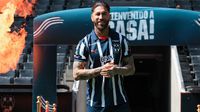 Sergio Ramos lució como líder en su primer entrenamiento con Rayados