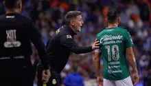 Eduardo Berizzo 'invita' a Andrés Guardado a integrarse al cuerpo técnico de León