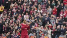 Virgil Van Dijk pide calma a pesar de futuro incierto con Liverpool