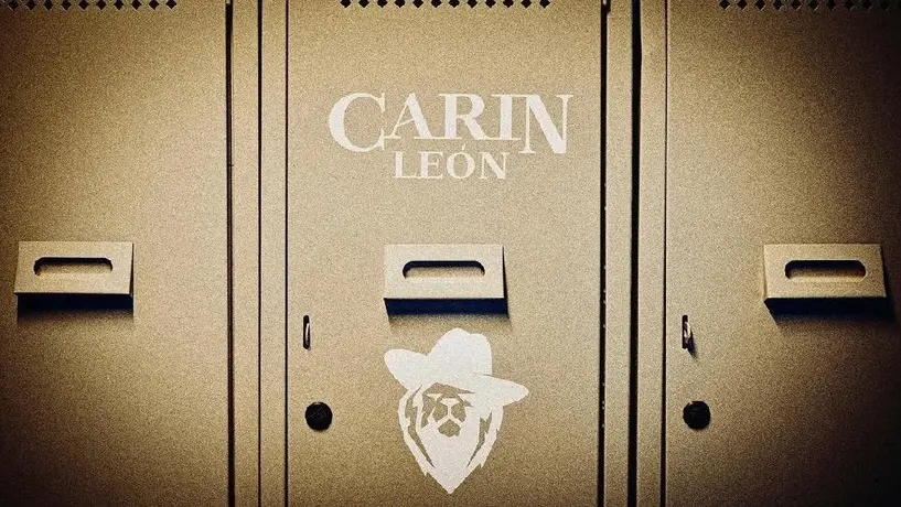Revelan cómo llegó Carín León a patrocinar a la Selección Mexicana de basquetbol