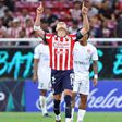 Chivas festeja el gol de Chicharito Hernández con curiosa canción