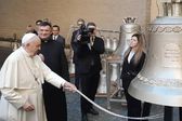 ¿Sabías que las catedrales del mundo repicaron 88 veces sus campanas tras la muerte del Papa Francisco?