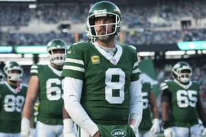 Minnesota confía en J.J McCarthy y rechazan a Aaron Rodgers