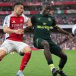 ¿Adiós a la Premier? Arsenal empata en casa ante Brentford y se aleja del liderato