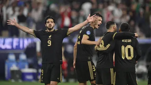 Raúl Jiménez recibe elogios de Thierry Henry: “Es un jugador diferente”