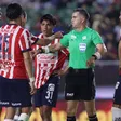 ¡Cierre dramático! Chivas con nueve hombres rescata el empate ante Mazatlán