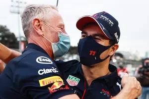 Exdirectivo de Red Bull ve a Checo Pérez como opción a cualquier equipo: "Muy profesional, con mucho talento"