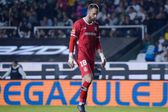 Pau López tiene un debut para el olvido con Toluca ante León