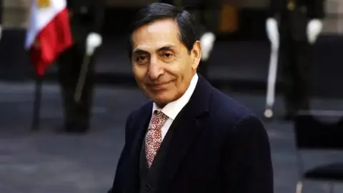Rogelio Ramírez de la O renuncia como titular de Hacienda ¿Cuál fue el motivo?