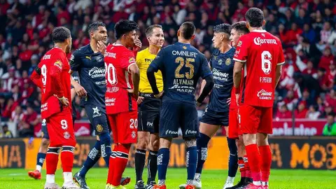 Ramos Rizo pide hacer limpia tras polémica con Chivas; Comisión le contesta