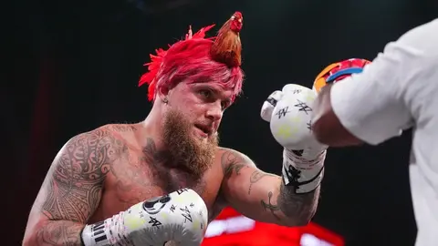 Jake Paul revela un posible acuerdo firmado por Saúl Canelo Álvarez