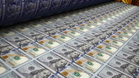 Precio del dólar hoy 12 de mayo: El billete verde inicia fuerte la semana