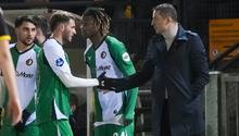 Feyenoord despide a Brian Priske tras la partida de Santiago Giménez