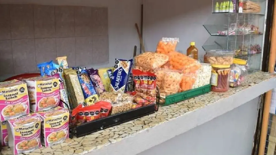 ¿Regresa la comida chatarra a las escuelas? Este es el plan de la SEP