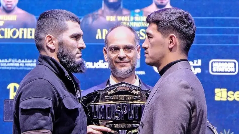 Dmitry Bivol vs Artur Beterbiev: ¿Cuándo y Dónde ver la pelea en México?