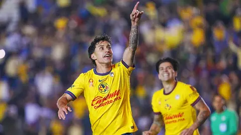América avanza a Semifinales con doblete de Zendejas ante Pachuca