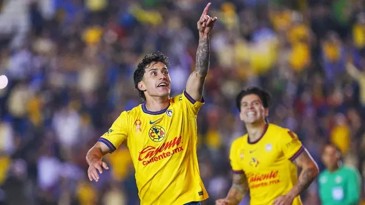 América avanza a Semifinales con doblete de Zendejas ante Pachuca