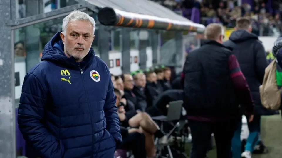 José Mourinho recibe suspensión de cuatro partidos tras comentarios racistas