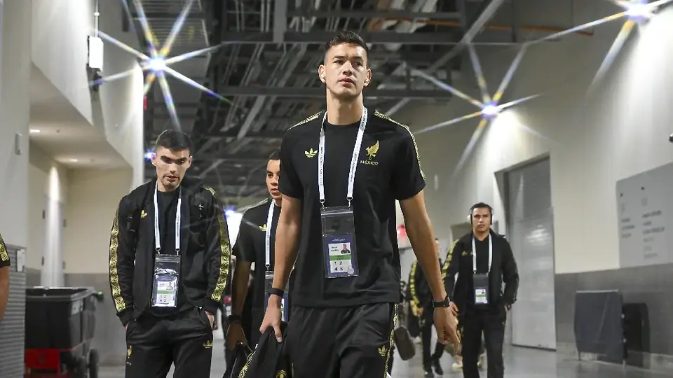 César Montes al finalizar el torneo de Concacaf: “Vamos por buen camino”