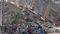 Sube a mil 600 los muertos en Myanmar tras terremoto de 7.7