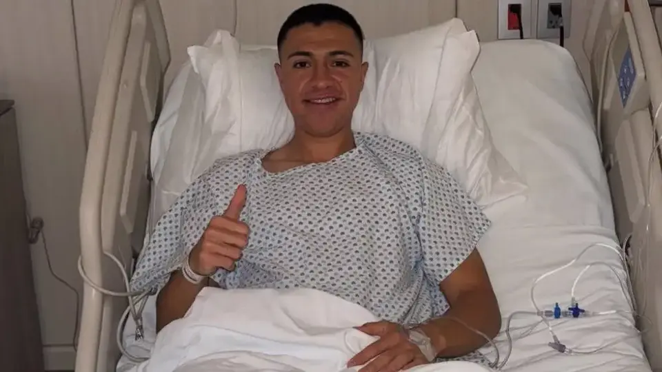 Andrés Montaño se somete a cirugía exitosa y comienza su recuperación tras lesión en la rodilla