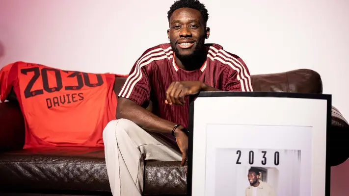 Bayern Munich y Alphonso Davies extienden contrato hasta 2030