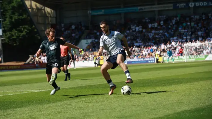 Dundee evita el descenso al vencer a St Johnstone; Antonio Portales fue titular