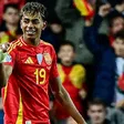 Lamine Yamal responde a críticas de Van der Vaart con festejo de gol ante Países Bajos