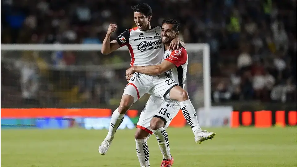 Atlas vence a Querétaro de último minuto y los dejan sin Play-In